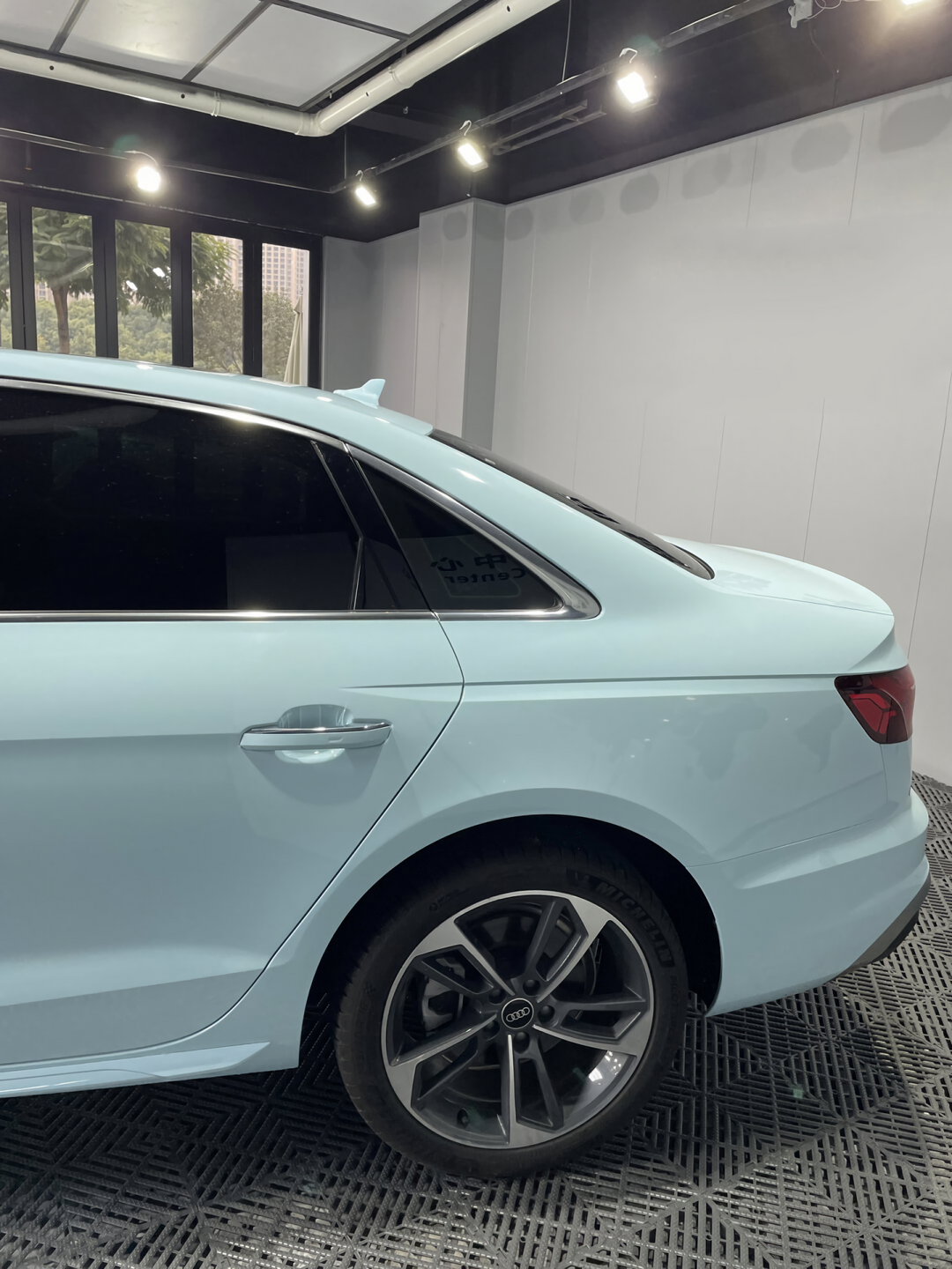 Glacier Blue Vinyl Wrap