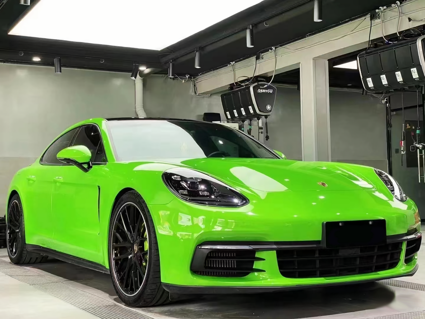 Viper Green Vinyl Wraps