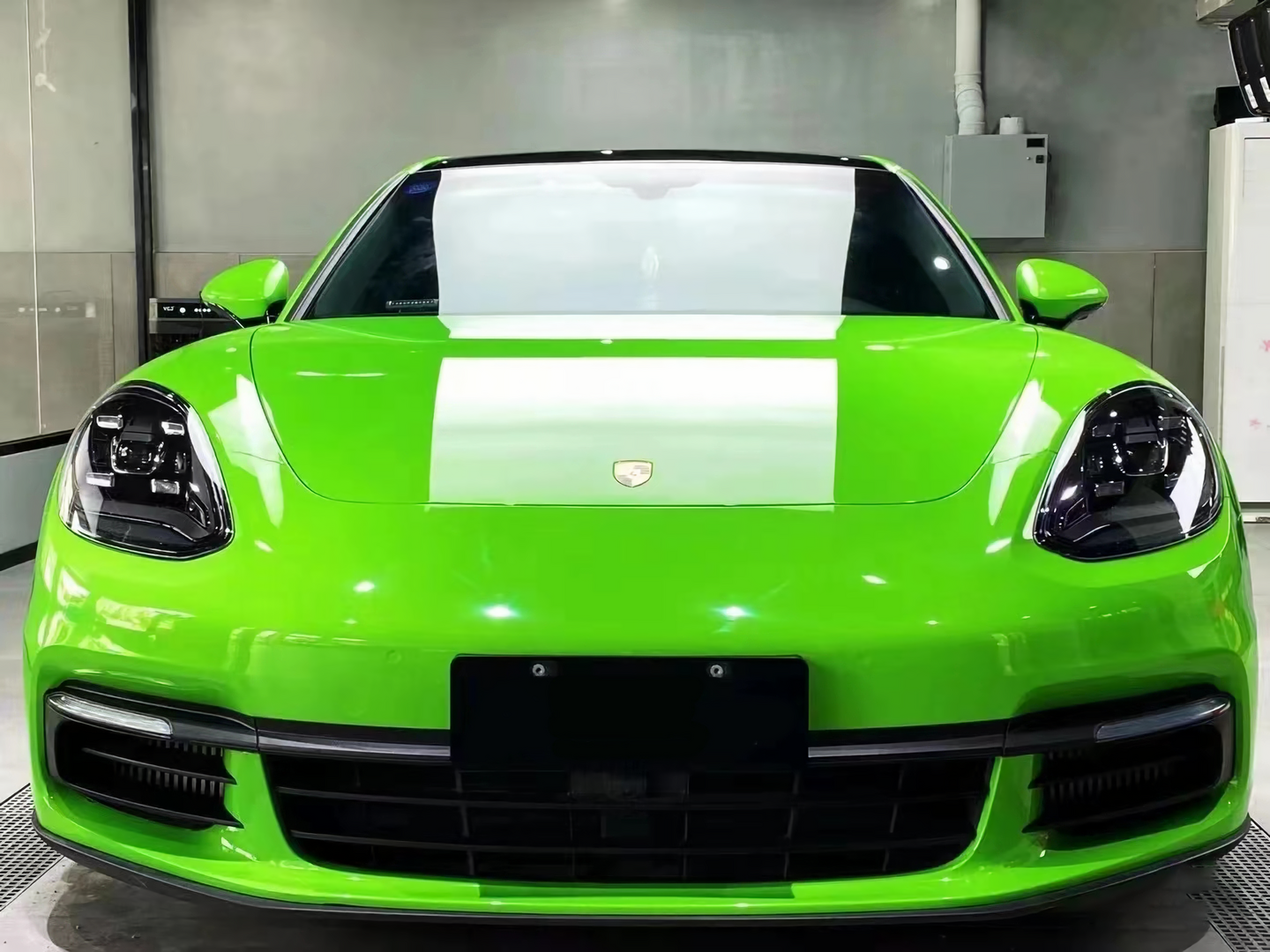 Viper Green Vinyl Wraps