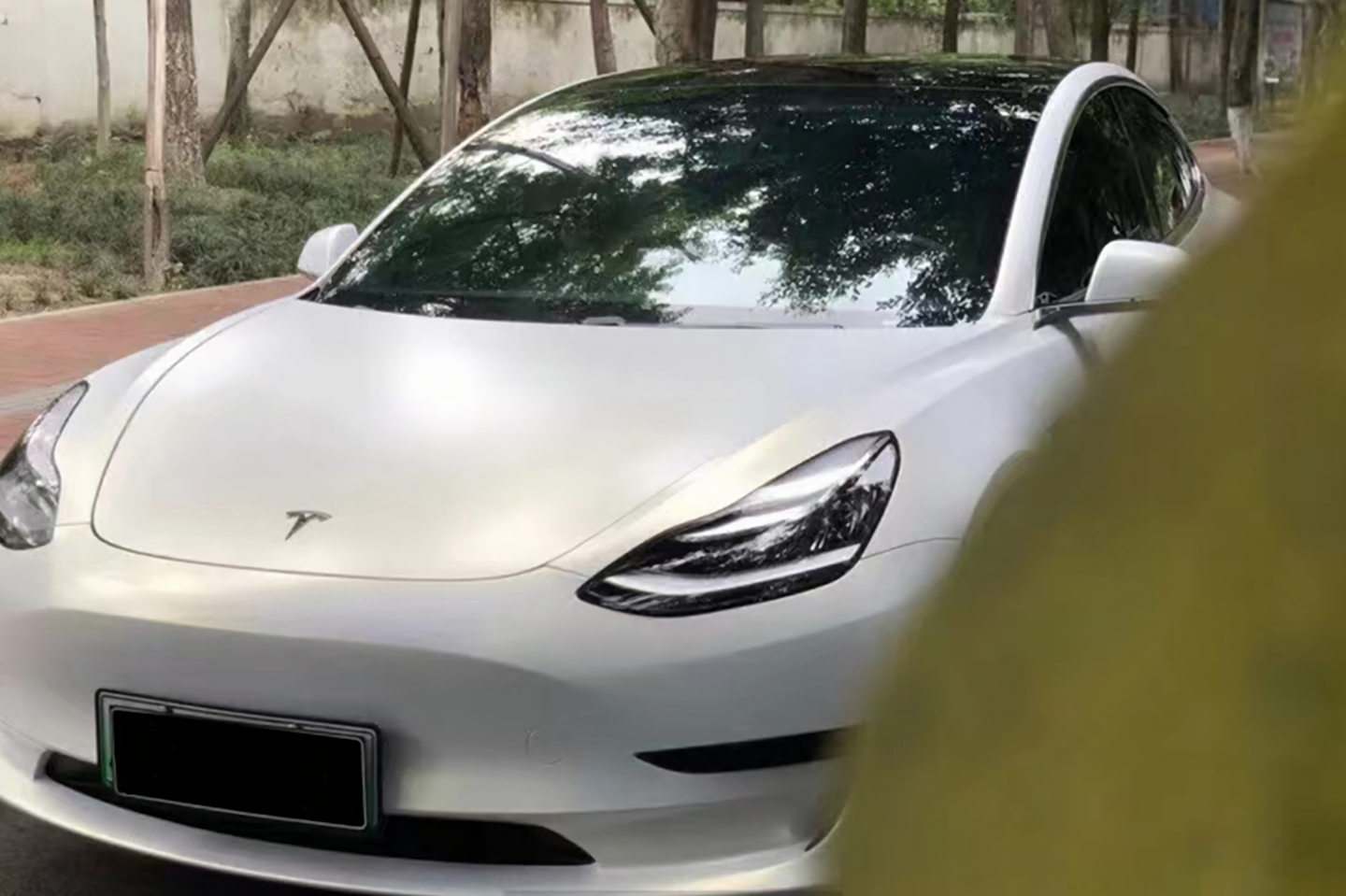 Satin White Vinyl Wraps