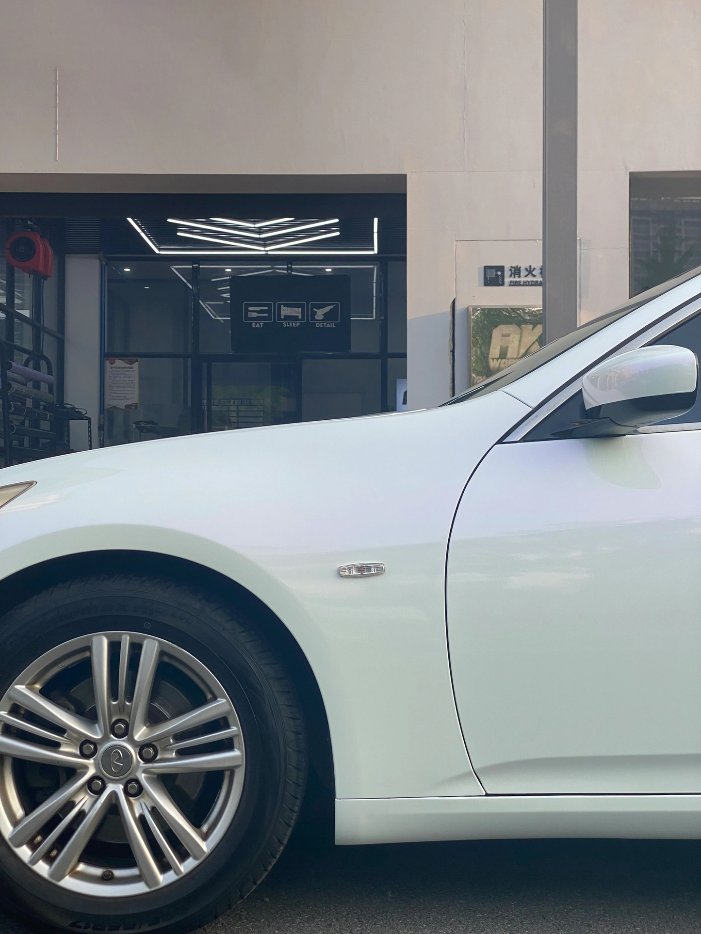 Pearl White Turns Purple Vinyl Wraps