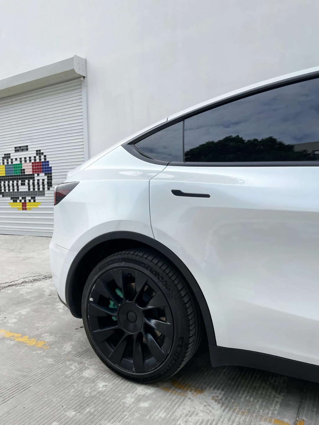 Shell White Vinyl Wraps