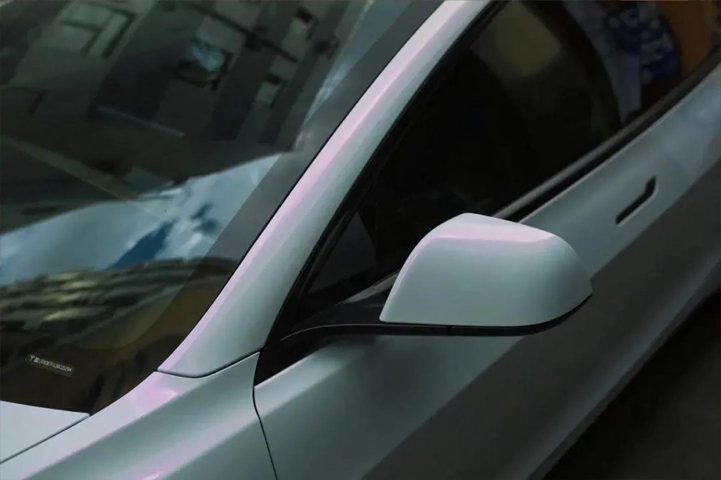 Chameleon White Turn Red Vinyl Wraps