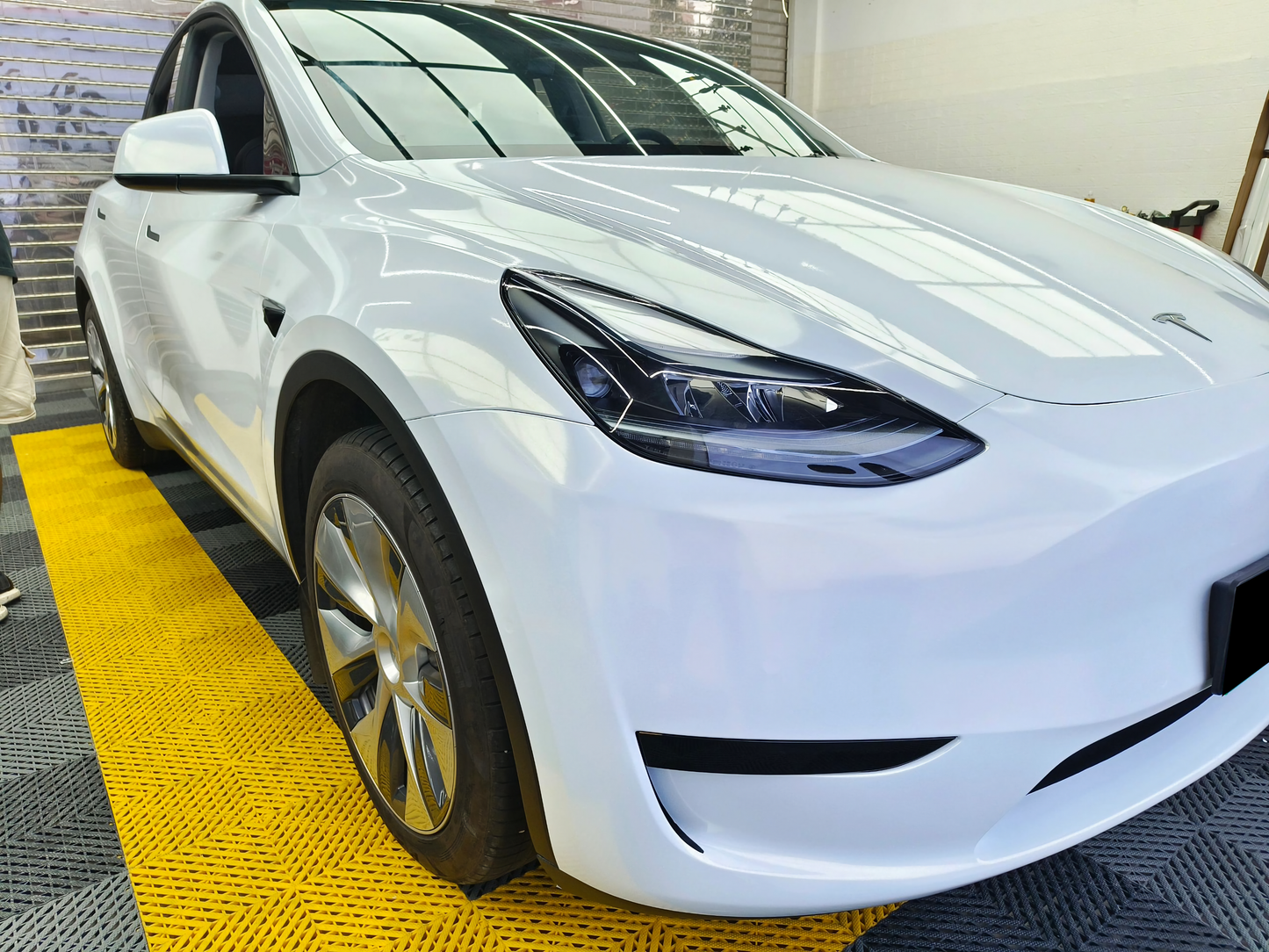 Chameleon White Turn Gold Vinyl Wraps