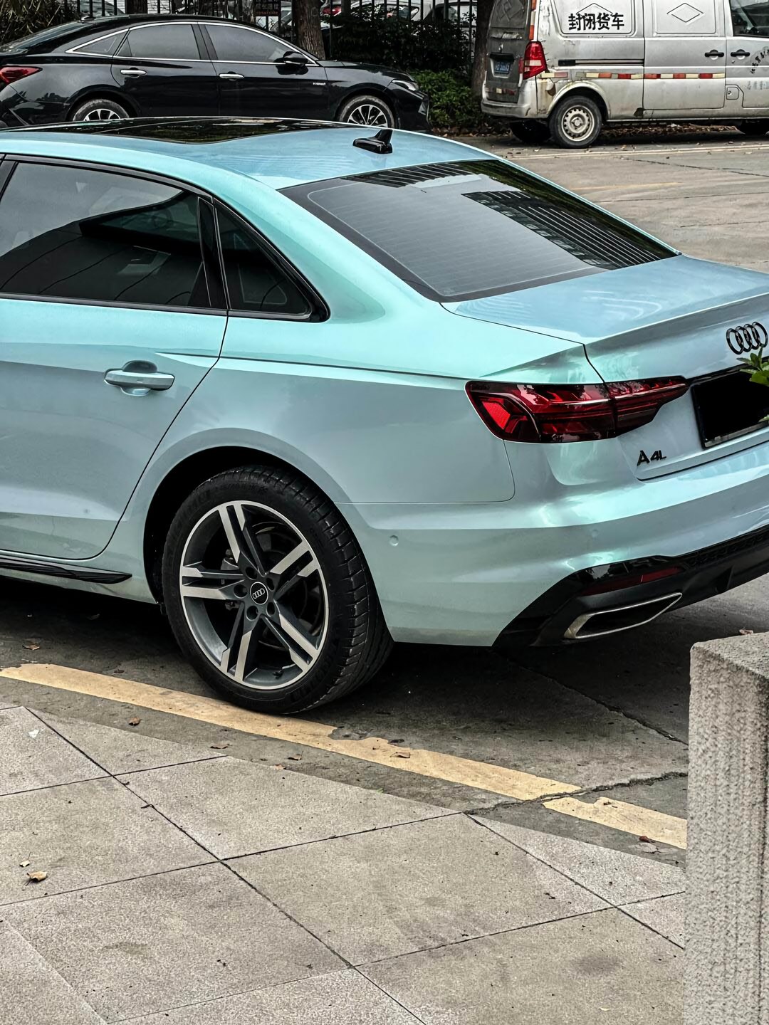 Blue Turn Green Vinyl Wrap