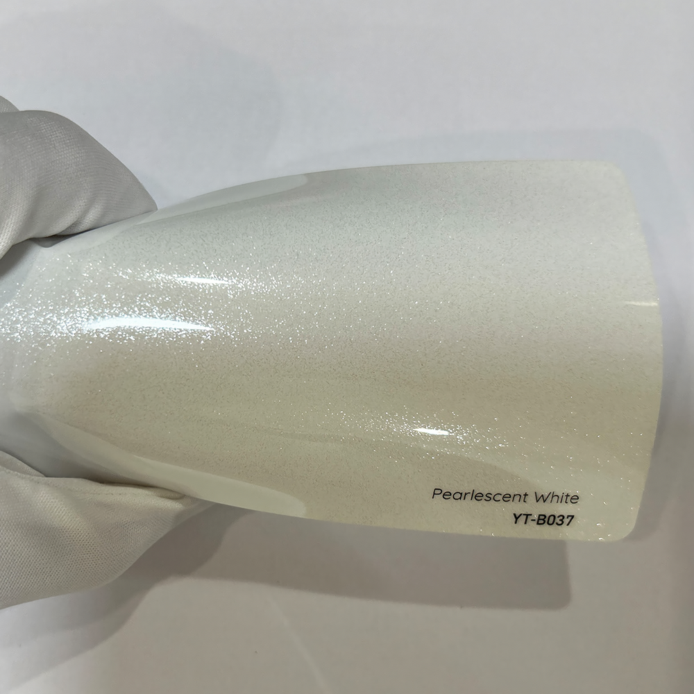 Pearlescent White Vinyl Wrap
