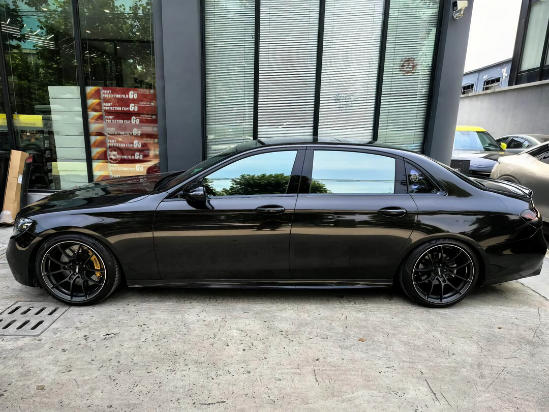 Liquid Metal Black Vinyl Wrap