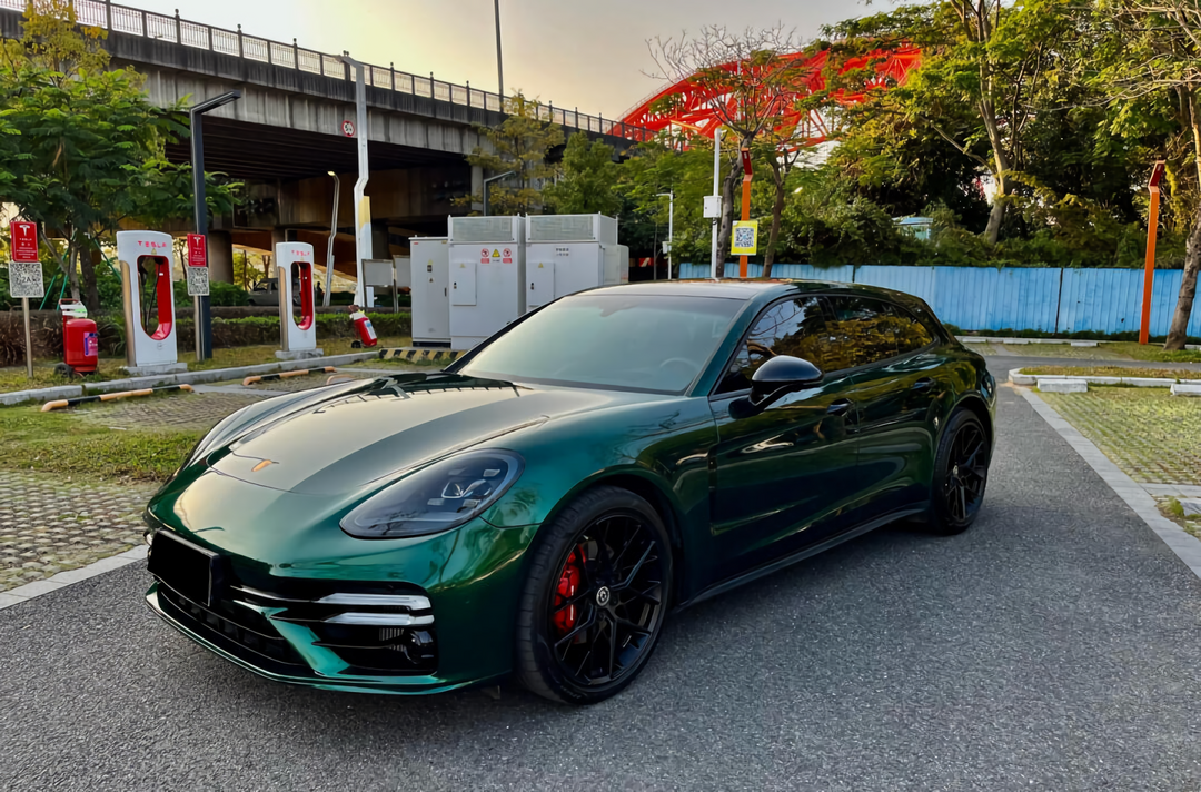 Liquid Metal Poison Green Vinyl Wrap