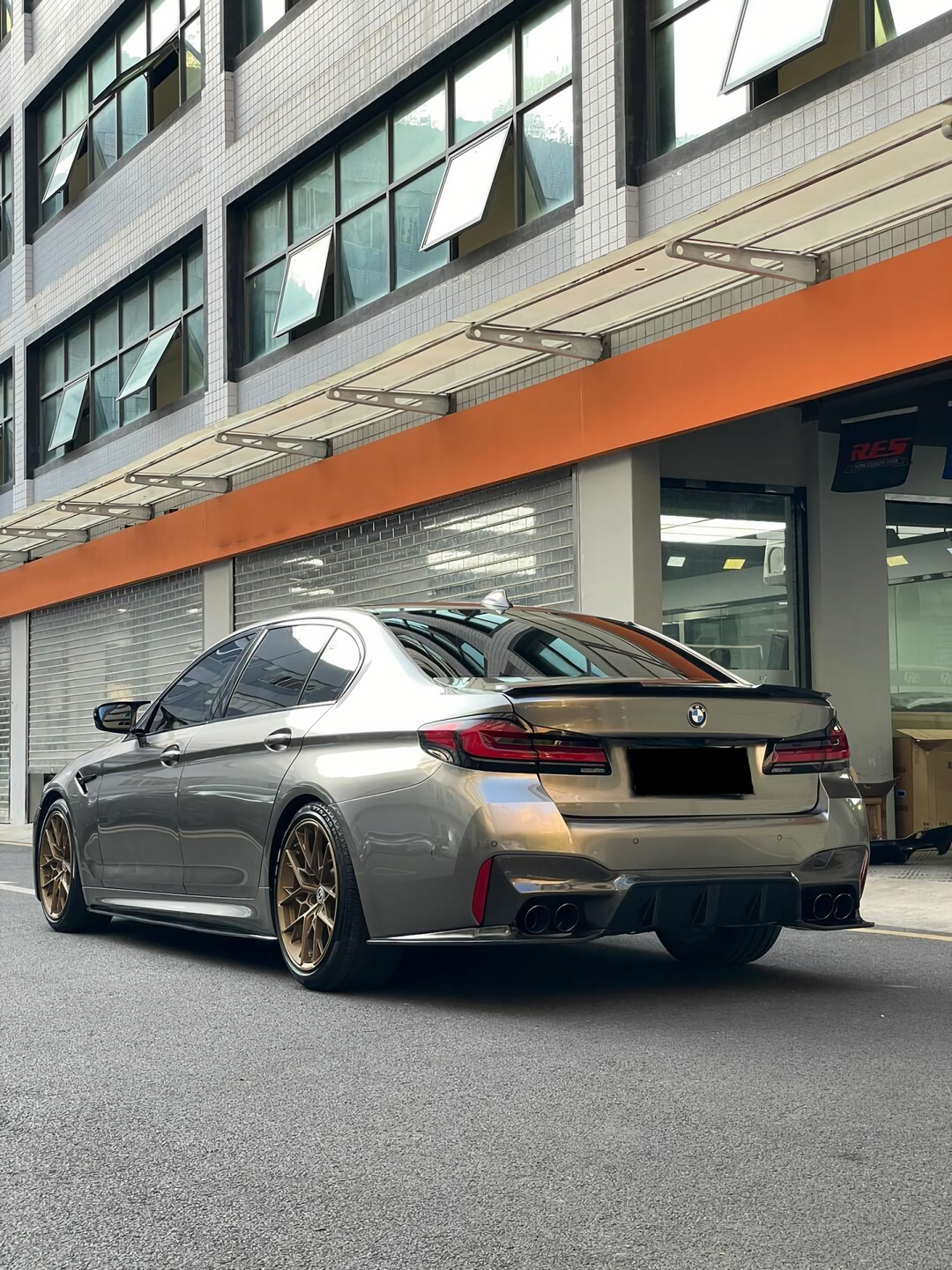 Liquid Metal Silver Vinyl Wrap